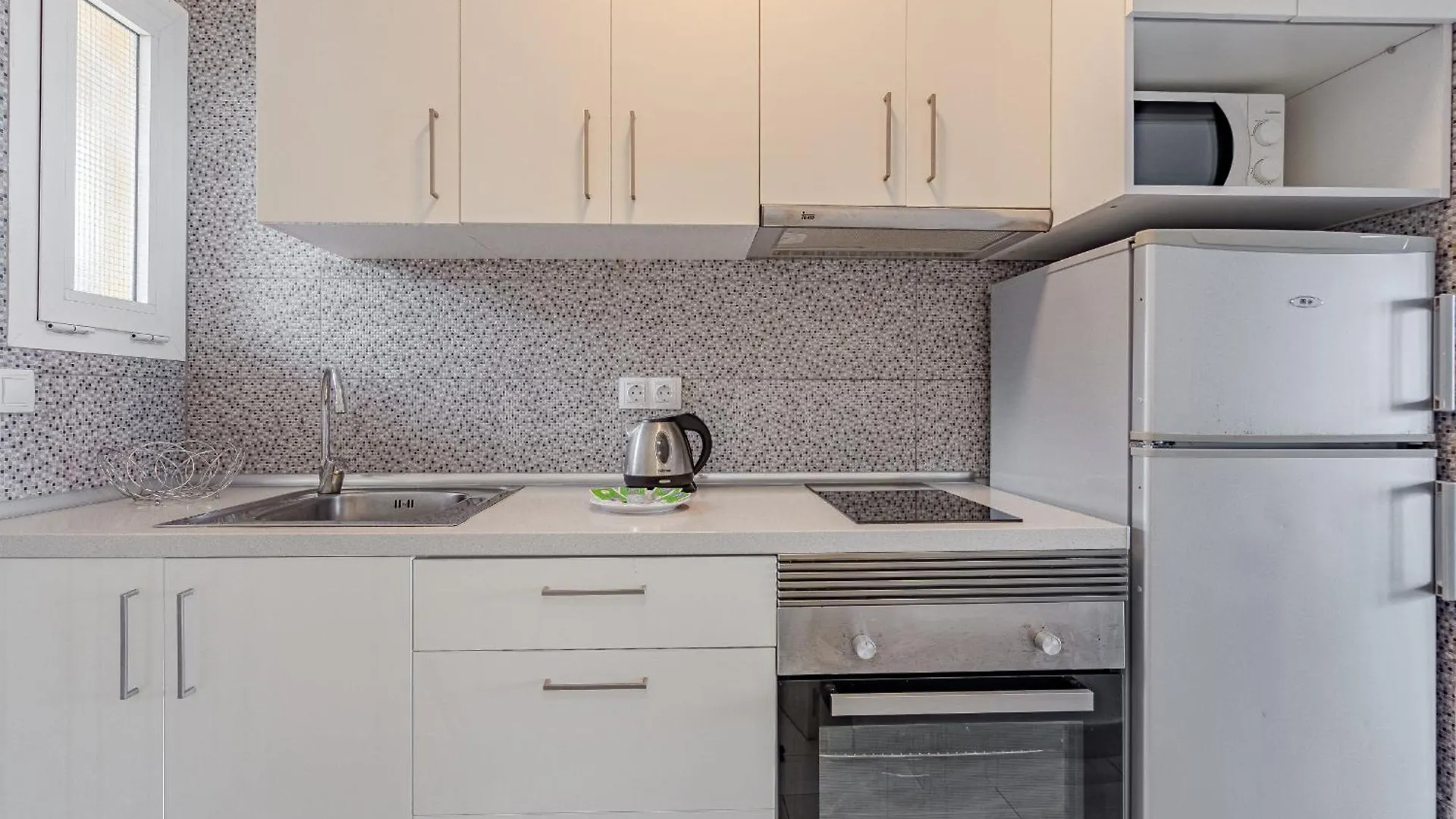 Apartamentos En Torres Del Sol Arona